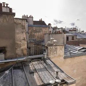 De Lutece - Notre-dame Parijs